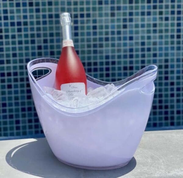 Blanca White Polycarbonate Cooler - Image 3